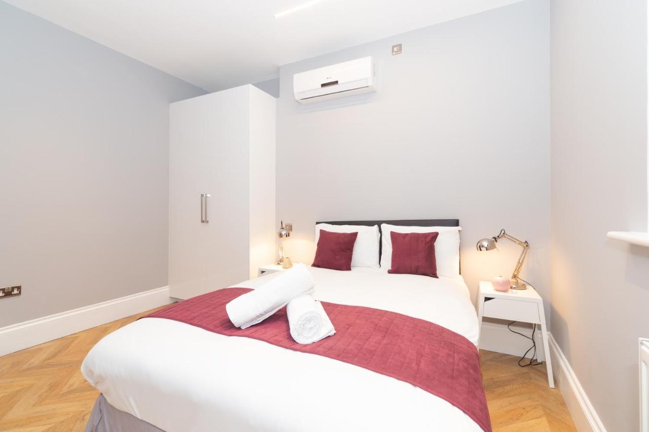 Stunning Hyde Park Apartments ลอนดอน ภายนอก รูปภาพ
